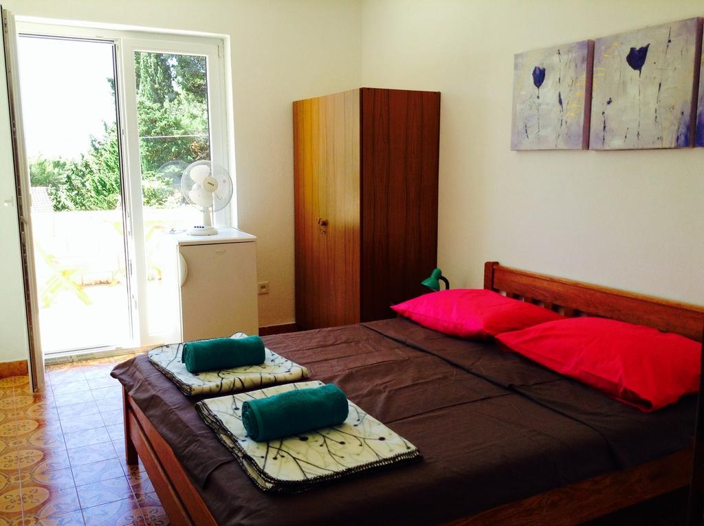 Guest House Perfect Location Bol Exterior foto